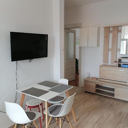 Kupus By Arena Appartement Pula Buitenkant foto