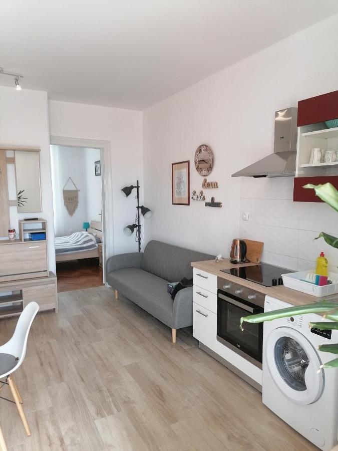 Kupus By Arena Appartement Pula Buitenkant foto
