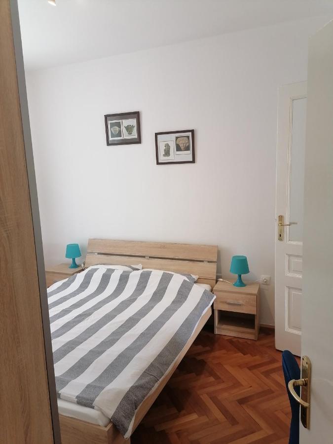 Kupus By Arena Appartement Pula Buitenkant foto